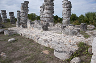 Top of Atlantes Temple Columns at Ake - ake mayan ruins,ake mayan temple,mayan temple pictures,mayan ruins photos